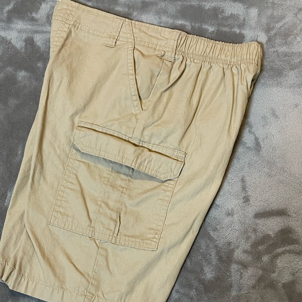 365 Kids from Garanimals Boy shorts 😎☀️